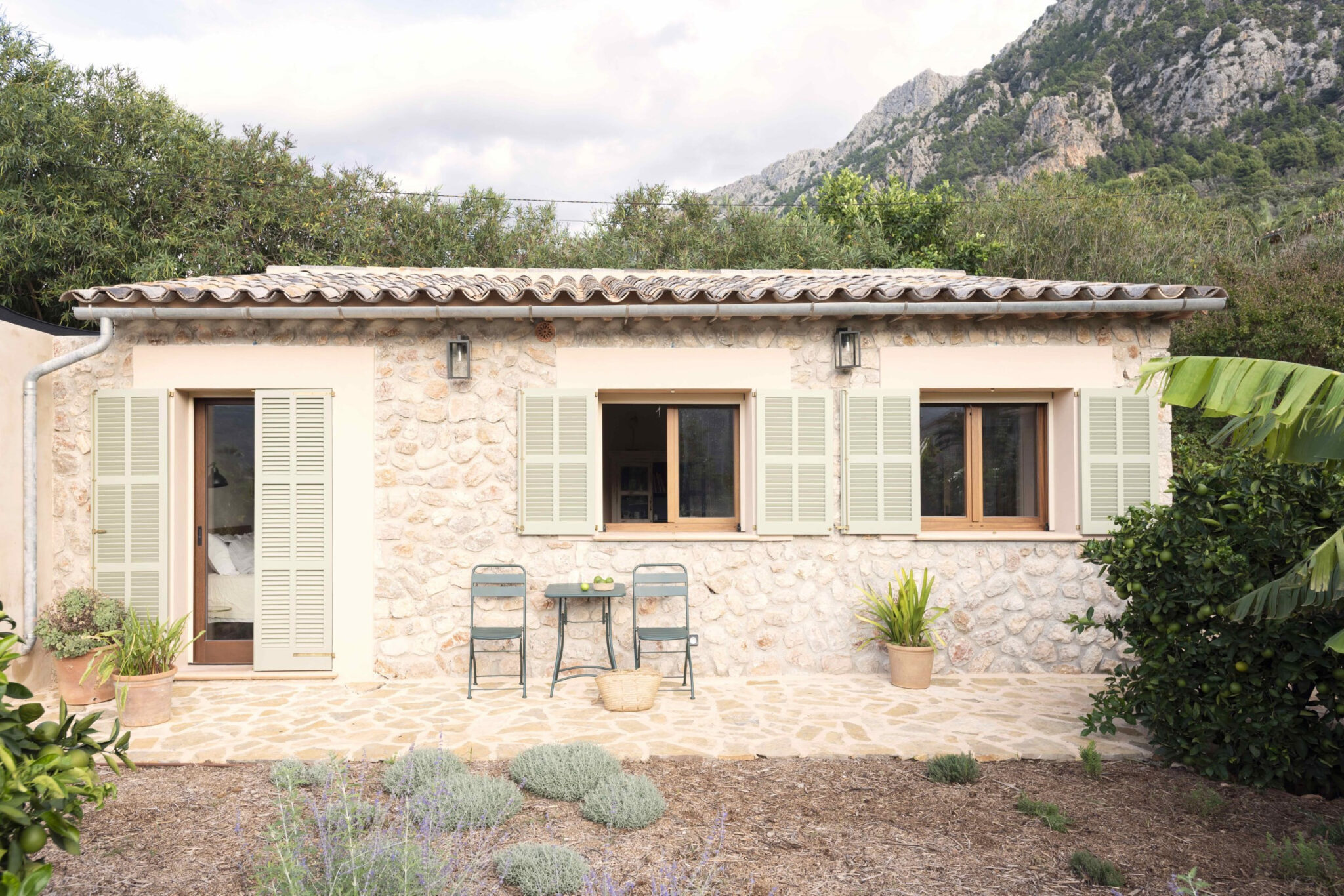 ca-na-nela-villa-biniaraix-separate-guest-casita