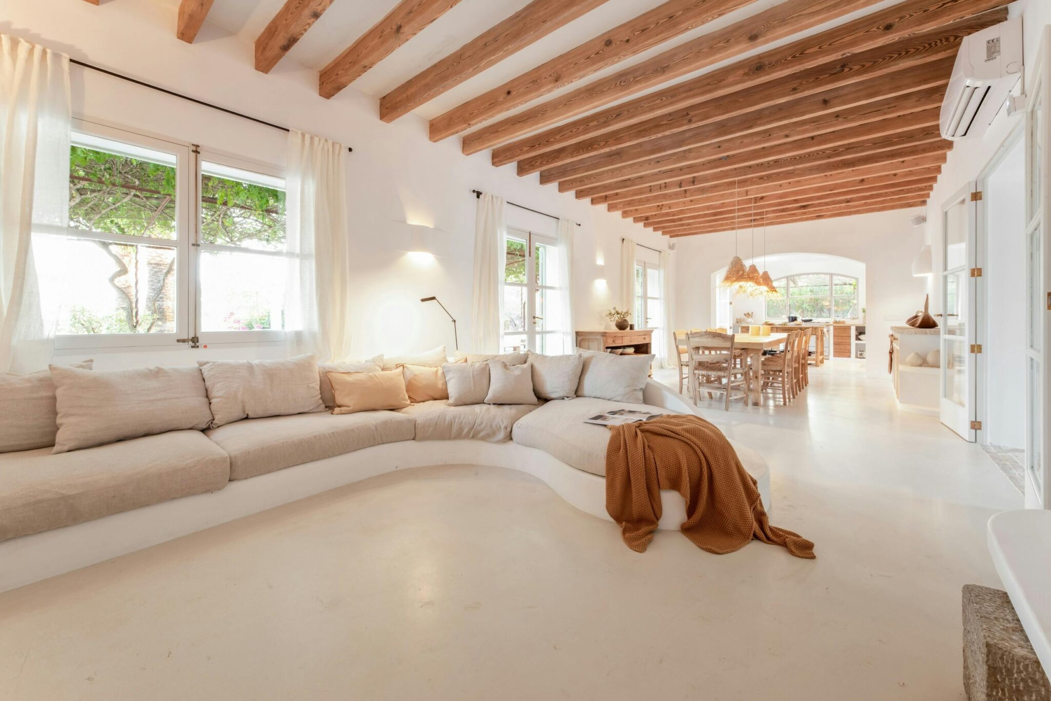 can-llull-marratxi-mallorca-open-plan-living-room