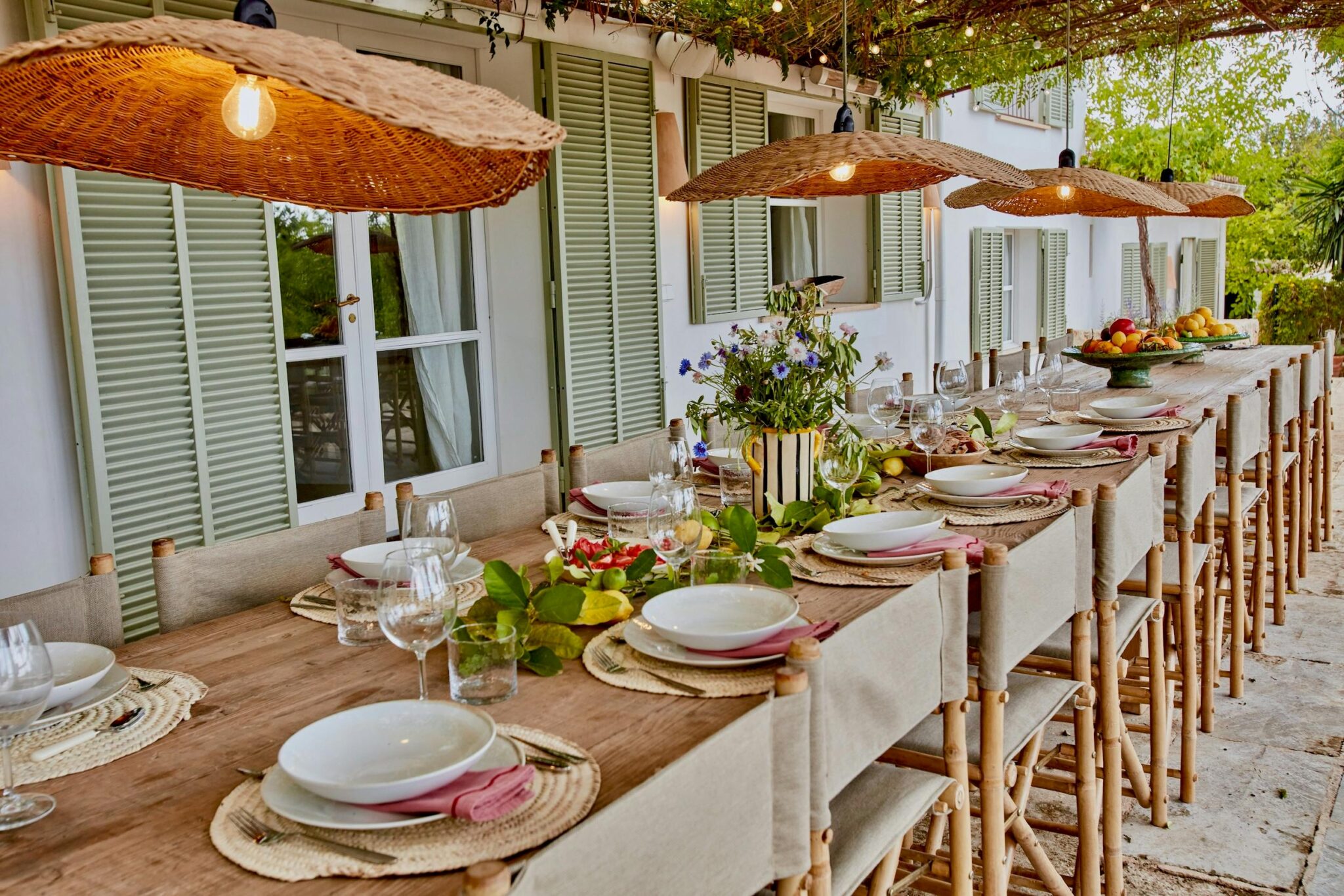 can-llull-marratxi-mallorca-outdoor-dining-area-1