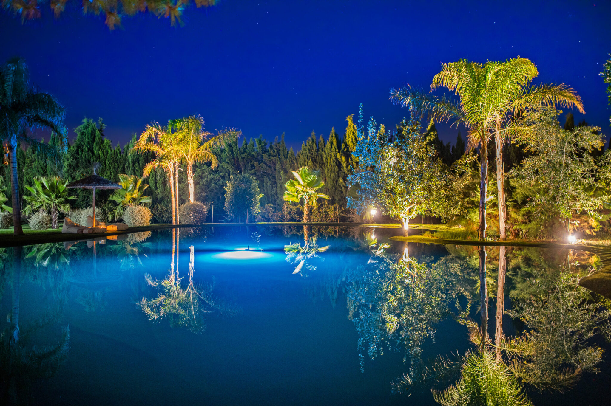 villa-isacel-montuiri-mallorca-private-garden-pond-countryside