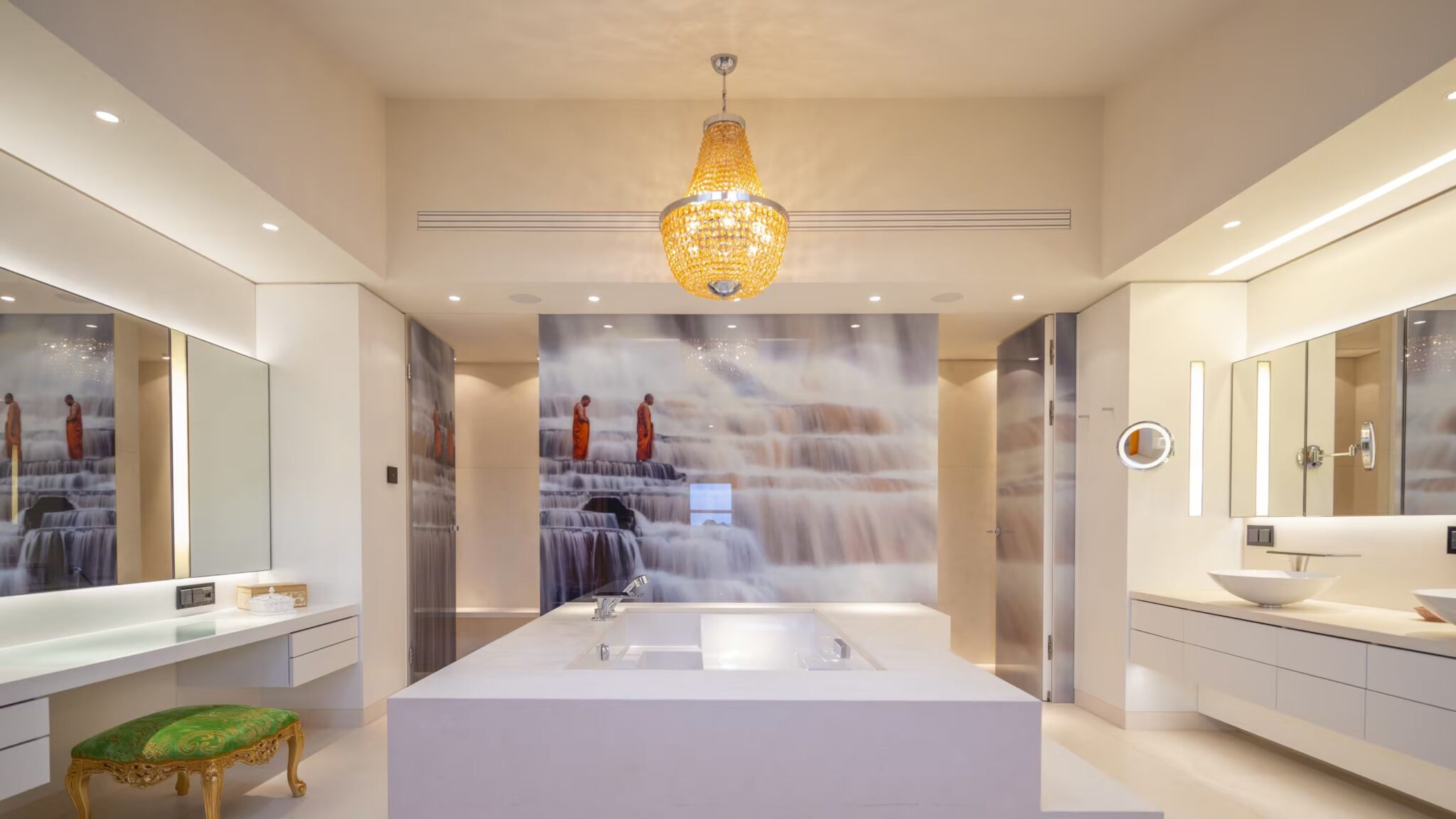 es-fangar-interior-design-luxury-estate-mallorca