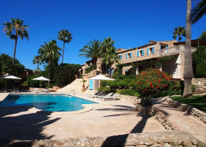 82eecdca-1b3e-4015-a54f-fec42ac3c982-large