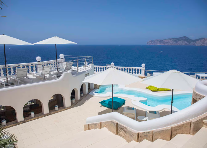 Villa Malgrats Featured