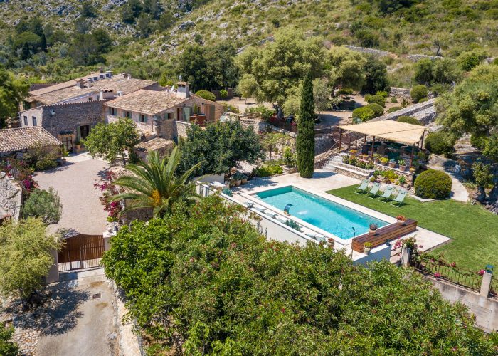 can-suau-pollenca-mallorca-luxury-finca-exterior