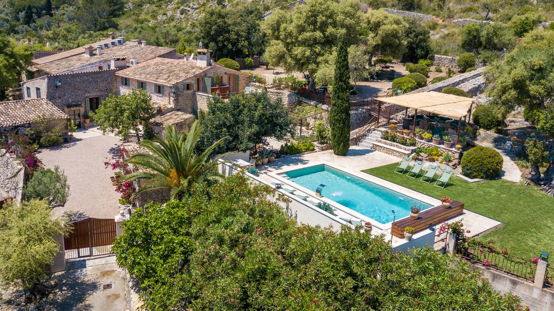 can-suau-pollenca-mallorca-luxury-finca-exterior