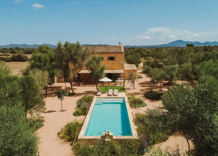 cas-lluisso-felanitx-mallorca-private-pool