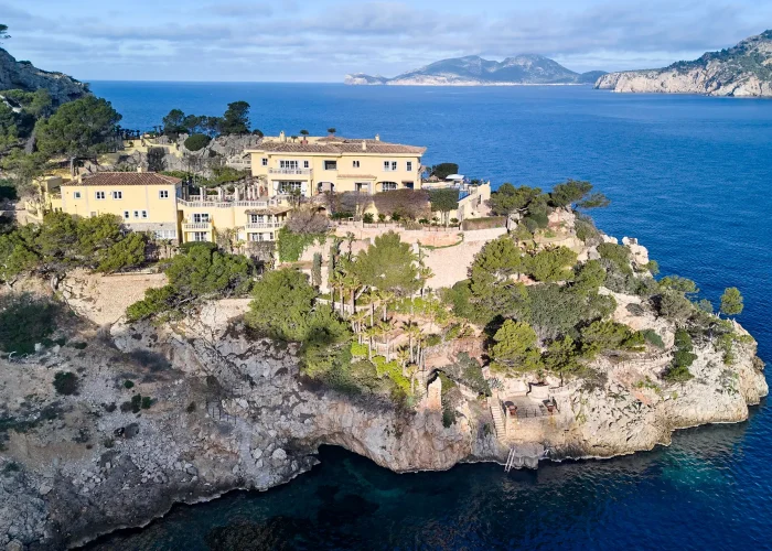 luxury-holiday-villa-mallorca-collection-andratx-villa-yellow-castle-250327-01