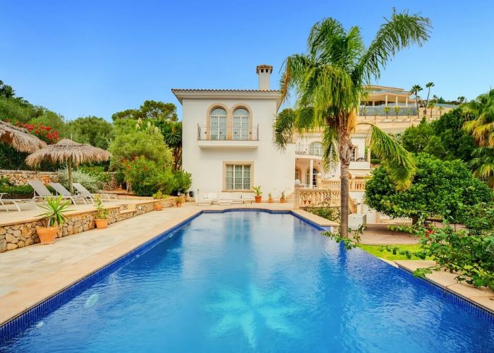 villa-aurora-son-vida-exterior-front-01