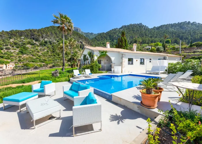 villa-mar-i-muntanya-banyalbufar-villa-pool-terrace